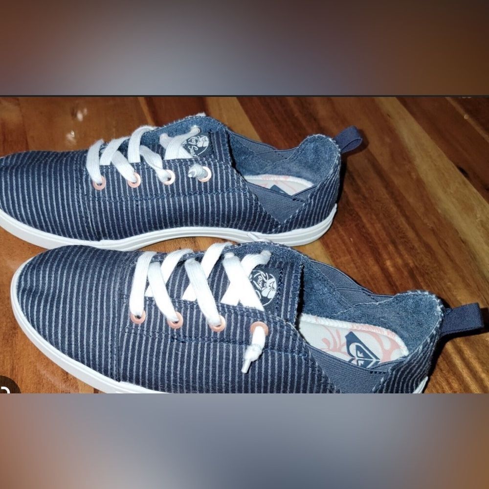 Roxy Crews Court Striped Sneaker